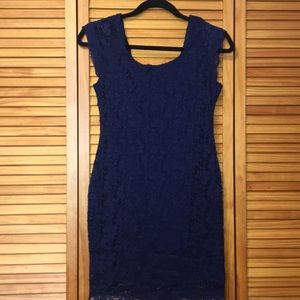 Navy lace crew neck dress